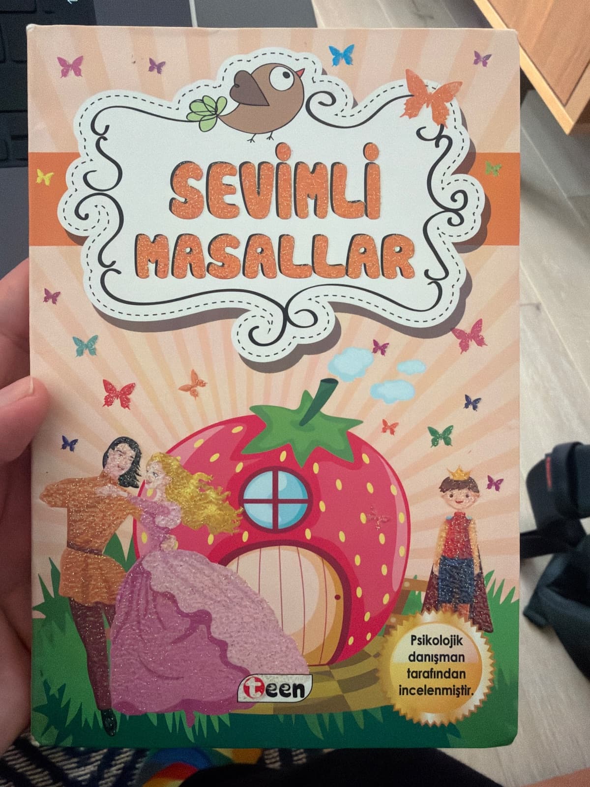 Sevimli Masallar kitap fotoğrafı